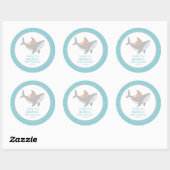 Sticker rond classique Baby shower de requin doux (Feuille)