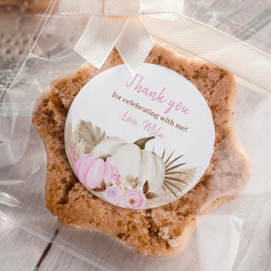 Sticker rond classique Citrouille d'automne fille 