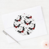 Sticker Rond Coeur d'Halloween avec ailes de chauve-souris noir (Enveloppe)