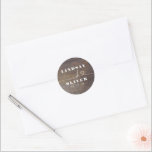 Sticker Rond Coeur mignon Script Bois Brown Mariage rustique<br><div class="desc">Symte coeur de l'amour écriture rustique autocollants de mariage</div>