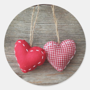 Sticker Rond Coeurs rouges sur le tableau en bois 2