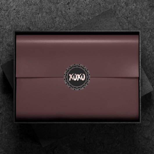 Sticker Rond Coeurs XOXO rose pâle | Brosse à main