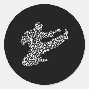 Sticker Rond Combattant de karaté et de Kung Fu 