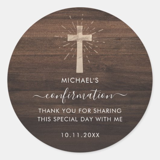 Sticker Rond Confirmation de croix de bois rustique personnalis (Devant)