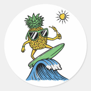Sticker Rond Cool Pineapple surf sur la plage Sea Vibrant