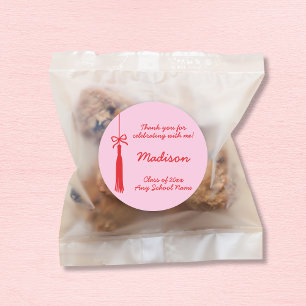 Sticker Rond Coquette Bow Grad Tassel Rose Red 2025 Graduation