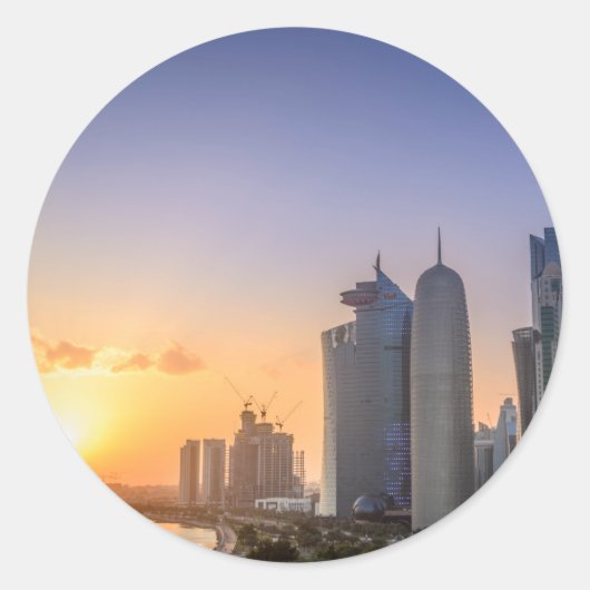 Sticker Rond Coucher de soleil sur la ville de Doha, Qatar (Devant)
