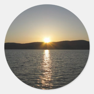 Sticker Rond Coucher de soleil sur le lac Onota : Vertical