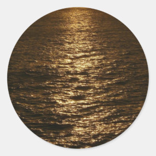 Sticker Rond Coucher du soleil sur l'eau Photographie de l'océa