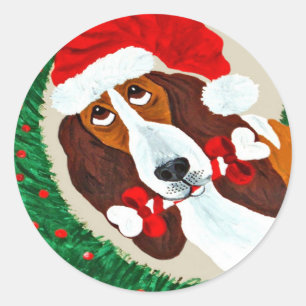 Sticker Rond Couronne de Noël de Basset Hound