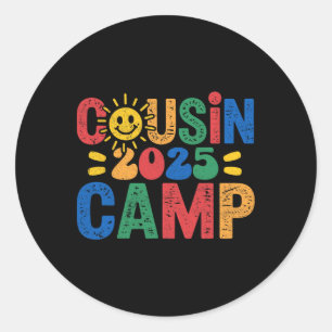 Sticker Rond Cousin Camp 2025 Camping en plein air Vacances d'é