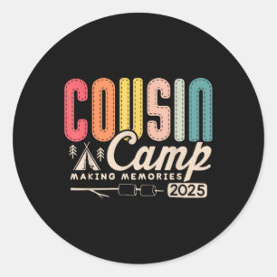Sticker Rond Cousin Camp Crew 2025 Faire des souvenirs Vacat de