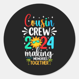 Sticker Rond Cousin Crew 2024 Summer Vacation Beach Voyage en f