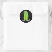 Sticker Rond Coutecumber Funny Concomber Pun Dark BG (Sac)