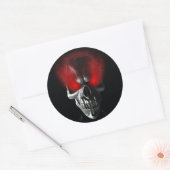 Sticker Rond Crâne aux yeux rouges brillants (Enveloppe)