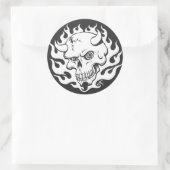 Sticker Rond Crâne démon en flammes (Sac)