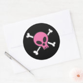 Sticker Rond Crâne rose et os croisés (Enveloppe)