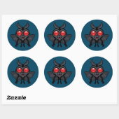 Sticker Rond Créature Cryptide Mignon Craintif Mothman Monstre (Feuille)