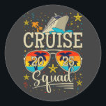 Sticker Rond Croisière 2025 Croisière Vacances<br><div class="desc">Croisière Squad 2025 Croisière Anniversaire Vacances Funny Crew Graphic design Cadeau Classic Round Sticker Classic Collection.</div>
