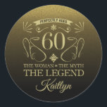 Sticker Rond Custom Cute Happy 60th Birthday<br><div class="desc">Fournitures élégantes personnalisables pour les fêtes d'anniversaire pour les femmes,  avec parties scintillant en faux noir et or. Personnalisez-le en ajoutant le nom de la fille d'anniversaire.</div>