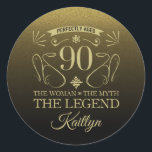 Sticker Rond Custom Cute Happy 90th Birthday<br><div class="desc">Fournitures élégantes personnalisables pour les fêtes d'anniversaire pour les femmes,  avec parties scintillant en faux noir et or. Personnalisez-le en ajoutant le nom de la fille d'anniversaire.</div>