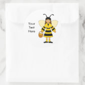 Sticker Rond Customisez-moi — Costume de fille en abeille (Sac)