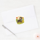 Sticker Rond Cute Bernese Mountain Dog with Sunflower & Butterf (Enveloppe)