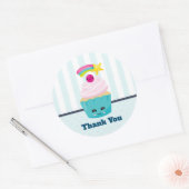 Sticker Rond Cute gâteau bleu avec Merci de visage Kawaii (Enveloppe)