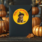Sticker Rond Cute Halloween Kitten En Sorcière Casquette Fête F
