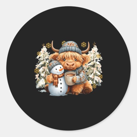 Sticker Rond Cute Highland Cow With Snowman Hot Cocoa Christmas (Devant)