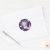 Sticker Rond Cute Kawaii Axolotl Astronaut - Avent spatial rétr (Enveloppe)