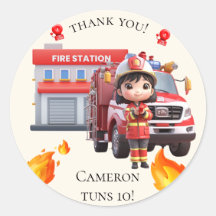 Cute Kawaii Pompier Girl et Camion d'incendie
