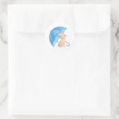Sticker Rond Cute Kitten Chat sous Parapluie Bleu Classic Round (Sac)