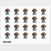 Sticker Rond Cute Little Dachshund With Red Glasses (Feuille)