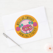 Sticker Rond Cute Smart Pink Brain Knowledge Is Forever  (Enveloppe)
