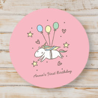 Cute Unicorn volant sur des ballons Anniversaire