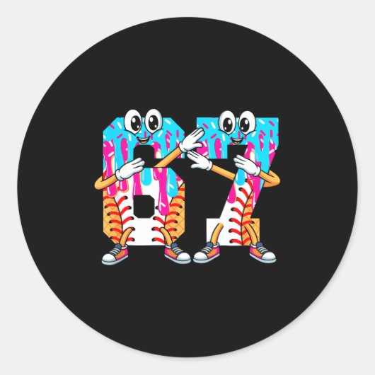 Sticker Rond Dabbing Baseball Ice Cream Drip Number 67 Birthday (Devant)