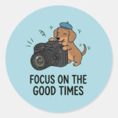 Sticker Rond Dachshund Photographer Brown Dog Camera Art  (Devant)