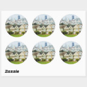 Sticker Rond Dames peintes, maisons victoriennes et skyline (Feuille)