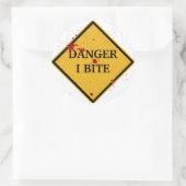 STICKER ROND DANGER : JE MORDS ! (Sac)