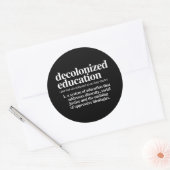 Sticker Rond Définition de l'éducation décolonisée (Enveloppe)