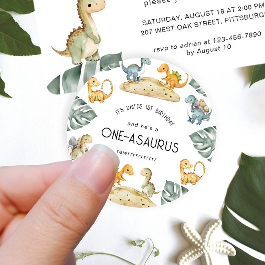 Sticker Rond Dinosaur Premier anniversaire Oneasaurus Party