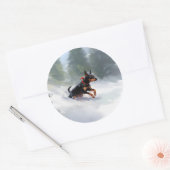 Sticker Rond Doberman Pinscher neige de Noël hiver (Enveloppe)