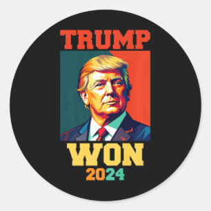 Sticker Rond Donald Trump remporte l'investiture électorale de