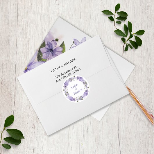 Sticker rond doux violet Mariage classique