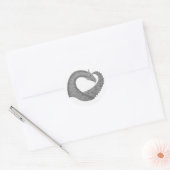 Sticker Rond Dragon de coeur gris sur blanc (Enveloppe)