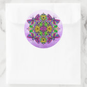 Sticker Rond Dragonfly violette et fleurs Mandala main tiré (Sac)