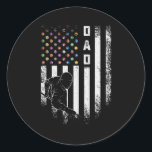 Sticker Rond Drapeau américain vintage Fière Pool Billard<br><div class="desc">Vintage USA American Flag Proud Pool Billiard Snooker Poison de papa. Parfait pour papa,  maman,  papa,  men,  women,  friend et family members on Thanksgiving Day,  Christmas Day,  Mothers Day,  Fathers Day,  4th of July,  1776 Independent Day,  Vétérans Day,  Halloween Day,  Patrick's Day</div>