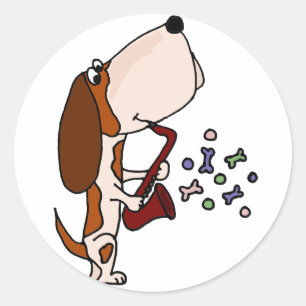 Sticker Rond Drôle Basset Hound Chien Jouant Saxophone