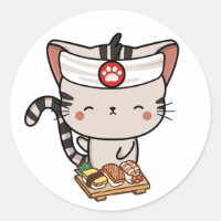 Drôle chat tabby est un chef sushi